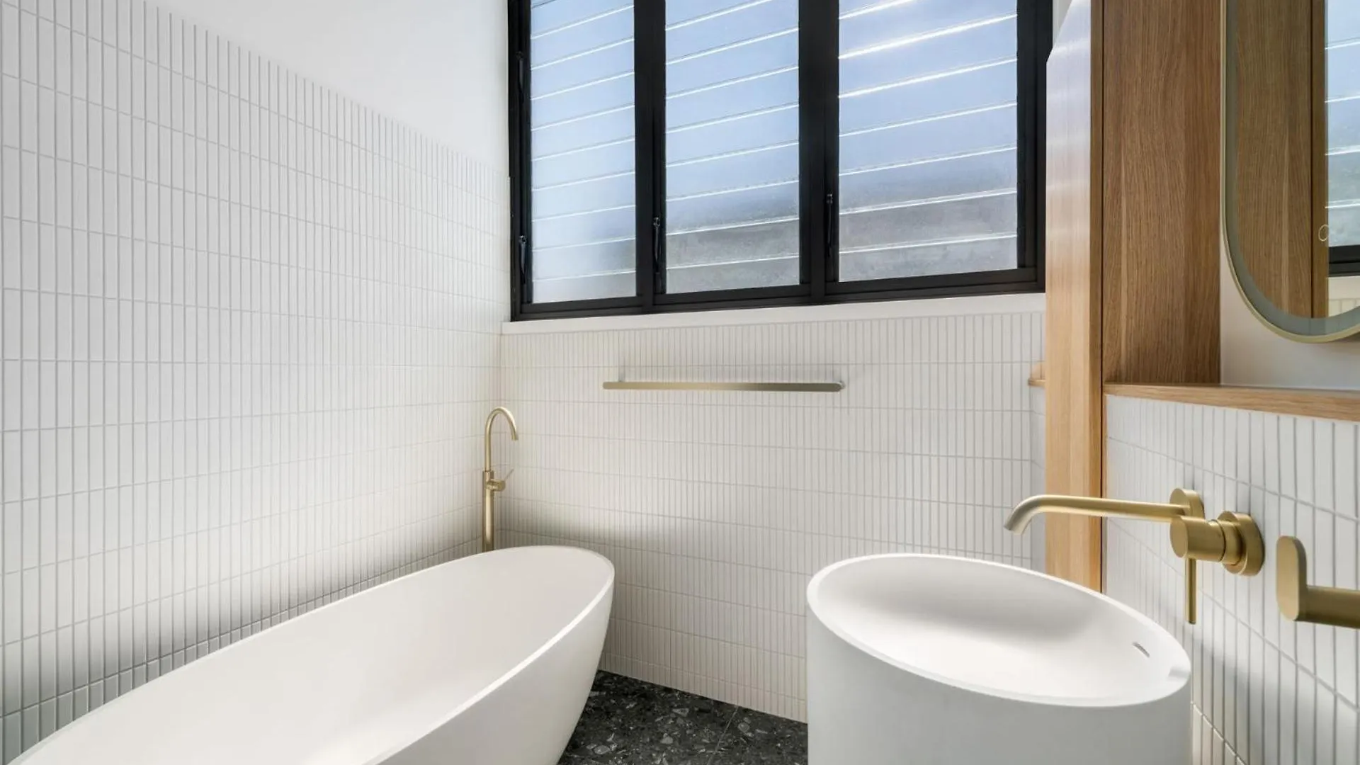 The Smith Luxurious Brand New 3 Bedroom Townhouse By The Beach مولولابا 0*,